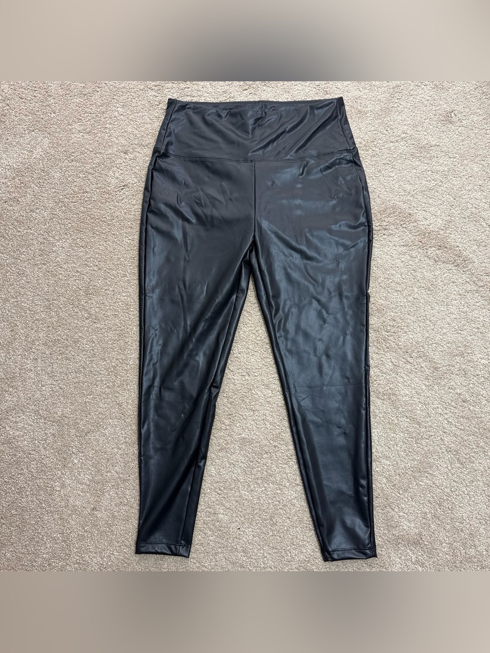 Zenana Outfitters Black Faux Leather Leggings
